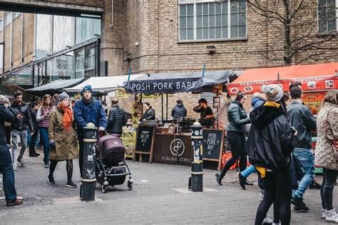 Brick Lane Market Opening Times - Apples & Pears Bar