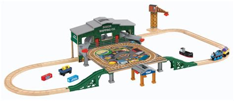 Amazon.com: Thomas & Friends Fisher-Price Wooden Railway, Series Brendam Bay Shipping Co. Set ...