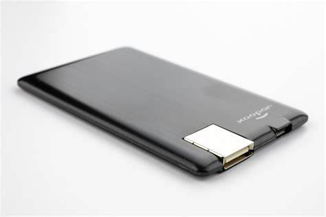 Powercard Slim Power Bank review - The Gadgeteer