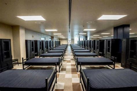 New basic training bunks at the Basic Airman Dorms at Lackland afb TX ...