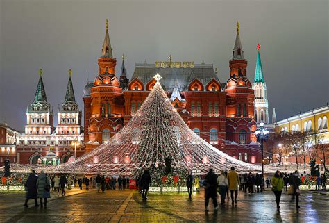 How Russian cities decorated for the 2021 New Year holidays (PHOTOS) - Russia Beyond