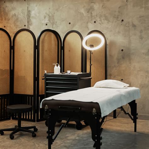 Williamsburg tattoo parlour Atelier Eva is designed to feel like a spa - 【Free CAD Download ...