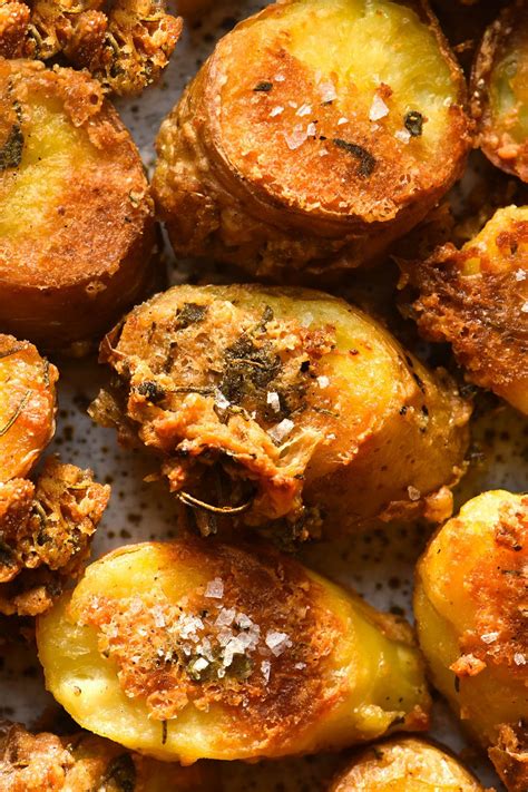 Roasted kipfler potatoes with parmesan herb crust - George Eats