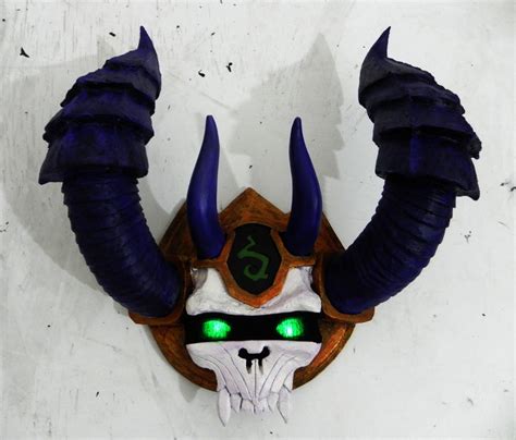 Demon hunter warglaives by TheGoblinFactory on DeviantArt