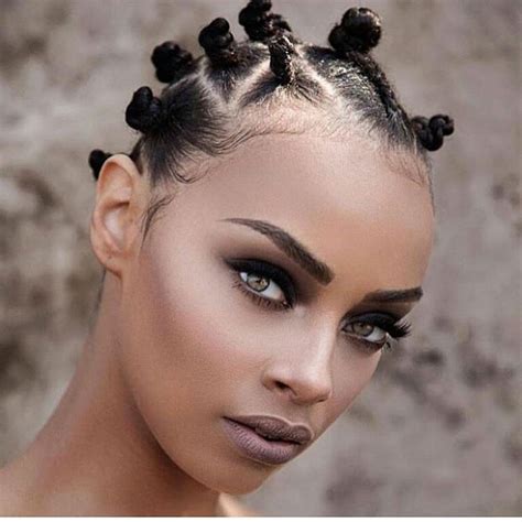 Bantu knots : 12 femmes sublimes coiffées en mode bantu – Afroculture.net