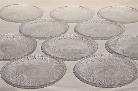 Seabreeze clear glass plates, vintage Arcoroc - France salad plate set of 10