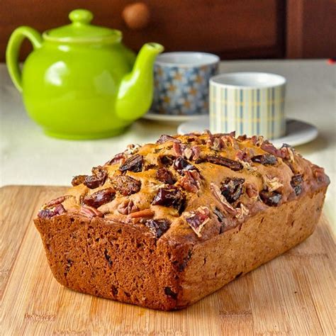 Date Nut Bread - a delicious old fashioned favourite you will love! | Recipe | Date nut bread ...