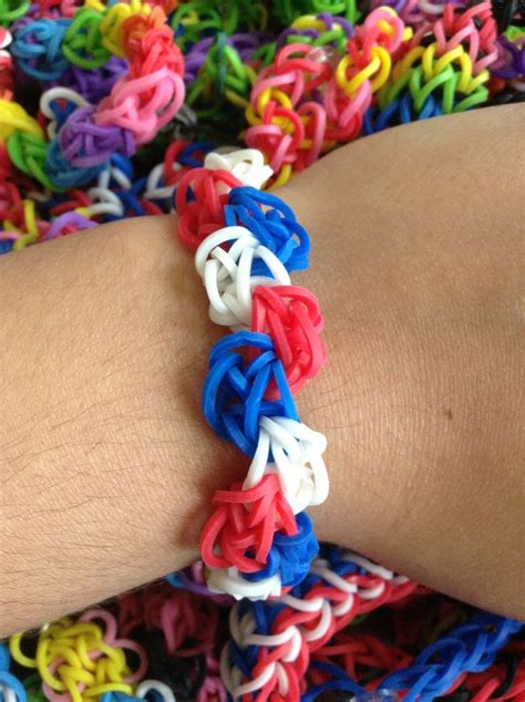 150 best Rubber Band Bracelets images on Pinterest | Rainbow loom patterns, Loom bands and ...