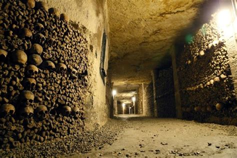 France Catacombs - File:Catacombs of Paris, 16 August 2013 015.jpg ... / The catacombs of paris ...