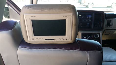 2004 Cadillac Escalade EXT - Interior Pictures - CarGurus