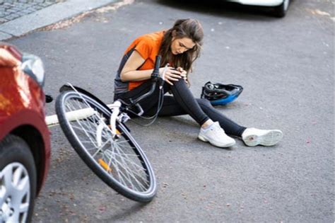 Bicycle Accident Injuries In Naples | Best Chiropractor Care | NCIC