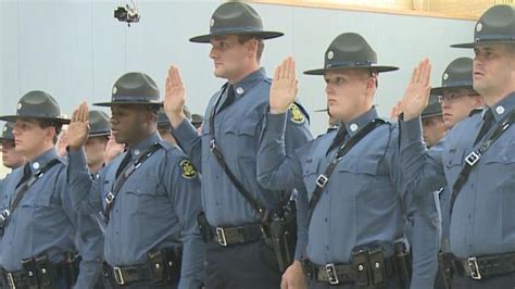 Missouri State Highway Patrol rings in new year with new troopers