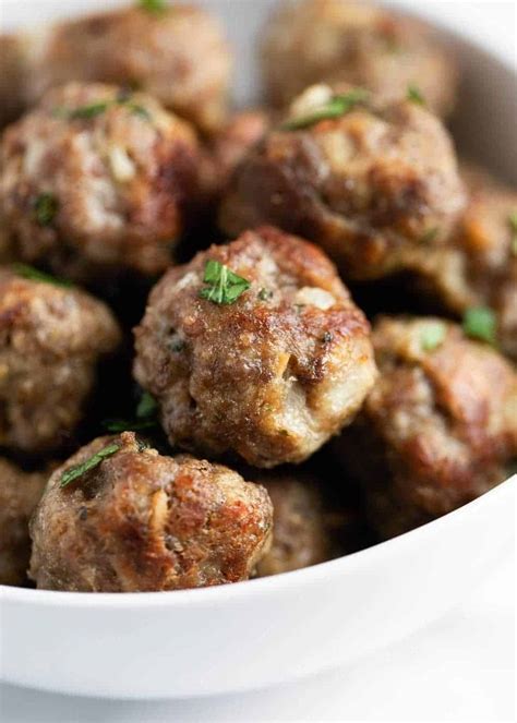 EASY Homemade Meatball Recipe (oven-baked!) - I Heart Naptime