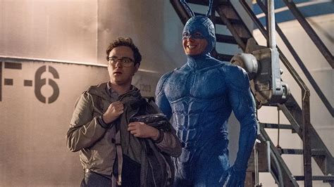 "The Tick" actors explain why you shouldn't expect the same old superhero - CBS News