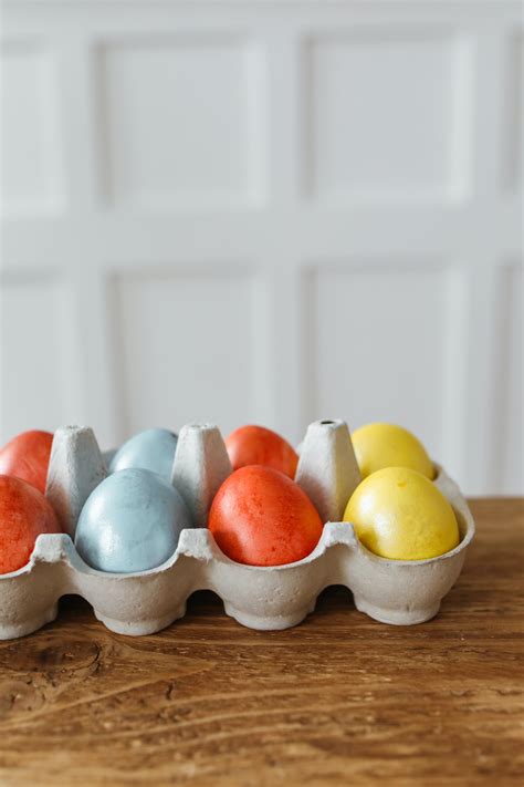 Eggs on an Egg Tray · Free Stock Photo