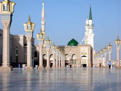 Nice Wallpapers, Islamic Wallpapers, Aqwal e Zareen: Madina Mosque ...