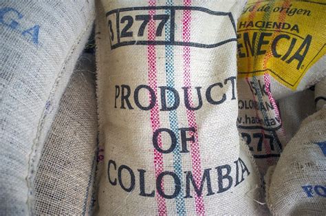 The History of Coffee in Colombia: Origins, Flavors & More! | Coffee Affection