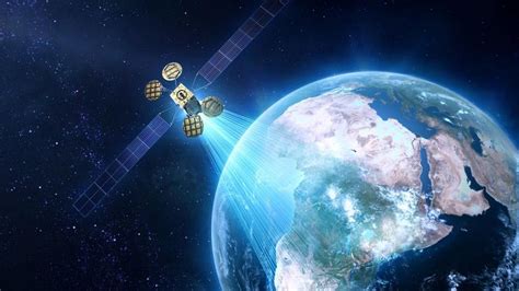 Satélite con Internet espacial de Facebook se lanzará en 2016 ...