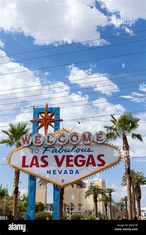 Welcome to Las Vegas sign Stock Photo - Alamy