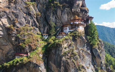 A Hike to the Tiger's Nest | Paro Taktsang - Humble and Free