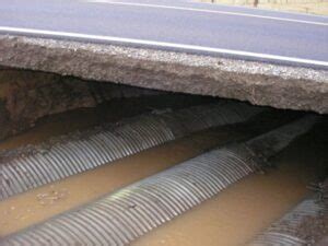 Subsurface drainage system for Road (Highway): methods, diagram, filter design & control ...