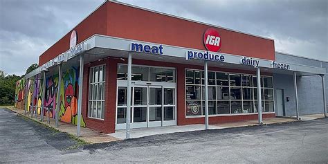 IGA Delivers Access to Fresh Groceries in Food Desert