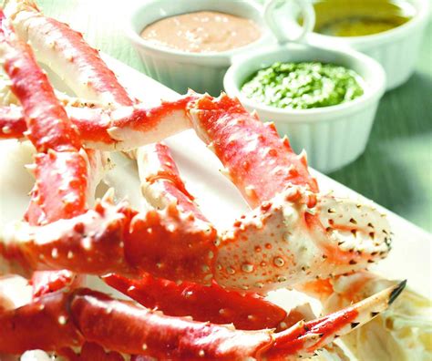 ALASKA CRAB LEGS WITH DIPPING SAUCES - 10th & M Seafoods