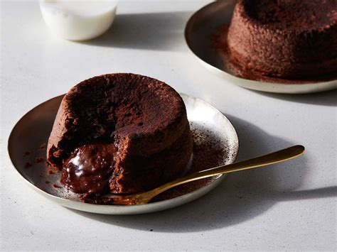 Make Molten Chocolate Cake at Home and Be Happy