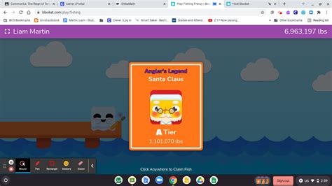 I got Santa Claus In Fishing frenzy : r/BLOOKET