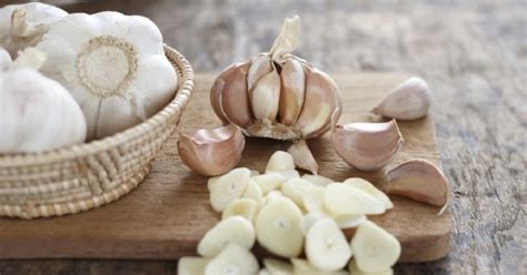 Garlic Supplements: Top Proven Health Benefits