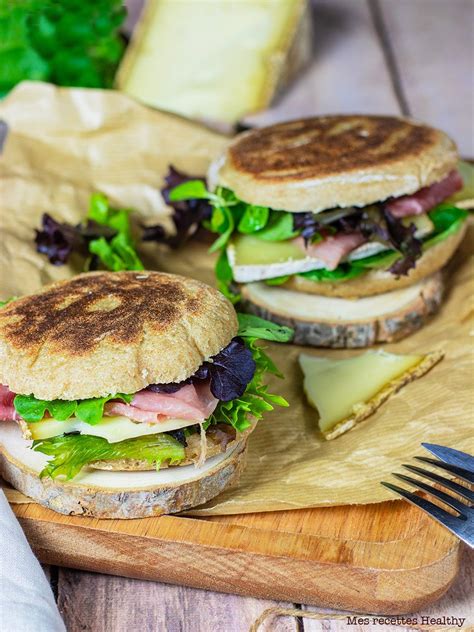Sandwich à la tome et jambon cru | Mes recettes Healthy Bruchetta, Salmon Burgers, Healthy ...