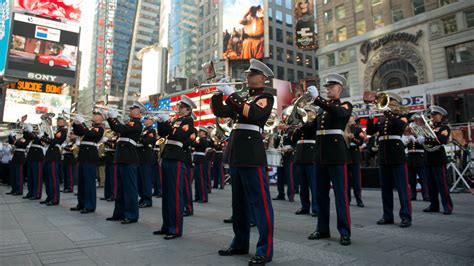 Do you know what it takes to be in the Marine Corps Band? - We Are The Mighty