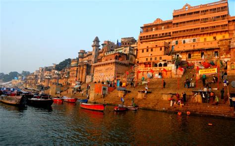 Ganga Ghat at varanasi editorial photo. Image of varanasi - 106306496