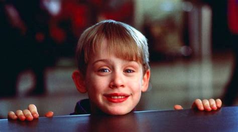 Macaulay Culkin, The Home Alone 'Kid' Is Now 40 Years Old & He's ...