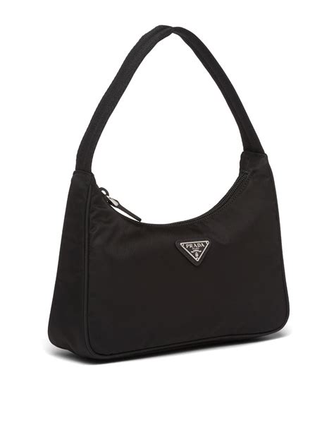 Prada Synthetic Re-edition 2000 Nylon Mini Bag in Black - Lyst