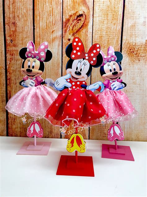 Minnie Mouse Birthday Decoration Tutu pink or red wood table | Etsy | Minnie mouse birthday ...