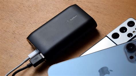 Belkin Power Bank 10K review: Sturdy construction, weak charging