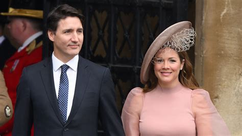 Justin & Sophie Trudeau Prove They're Committed To Their Kids Despite Split