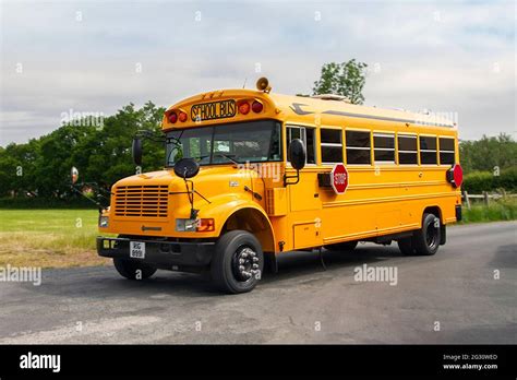 2003 yellow American School Bus 7300cc S series Schoolmaster diesel ...