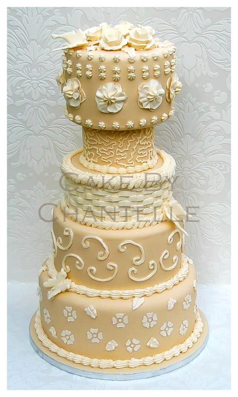 Wedding Cake Royal Icing - CakeCentral.com