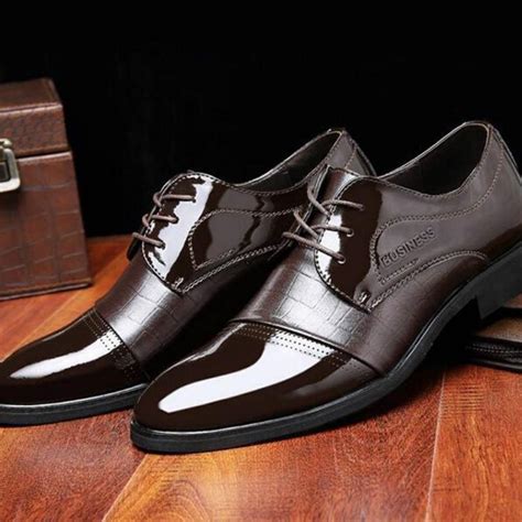 Buy Men Leather Office Dress Shoes Men Suit Shoes Italian Wedding Shoes men Oxfords Brogues ...