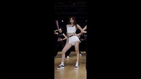 BLACKPINK Pink Venom LISA Focus (Mirrored Dance Practice) - YouTube