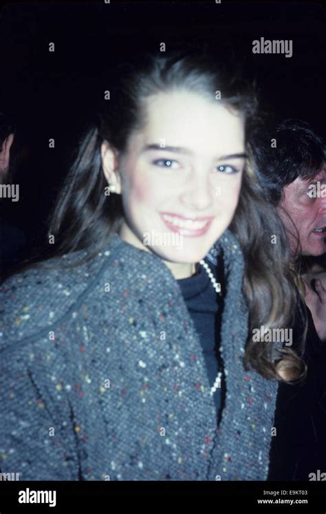 Brooke shields 1980 hi-res stock photography and images - Alamy