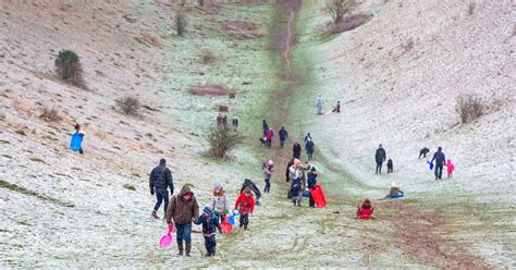 Sussex weather: Snow set to hit UK within days as '-11C deep freeze' settles in - SussexLive