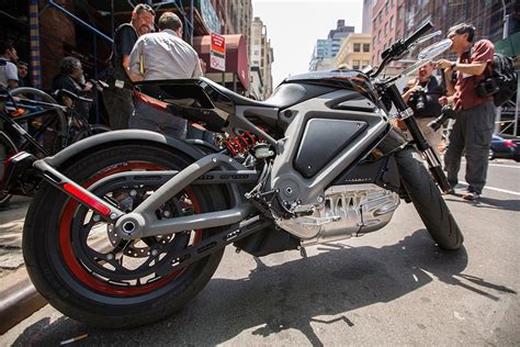 We rode Harley-Davidson's incredible electric motorcycle | The Verge