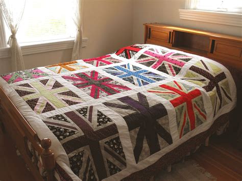 The "Jack" Union Jack Quilt PDF. $9.99, via Etsy. | Quilts, Union jack, Flag quilt