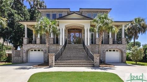 $2.15 Million Waterfront Brick Mansion In Savannah, GA | Homes of the Rich