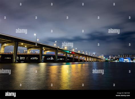 Banpo Bridge Seoul Stock Photo - Alamy