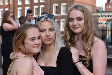 Boulevard Academy Hull prom 2018 in photos as students celebrate their last days at school ...