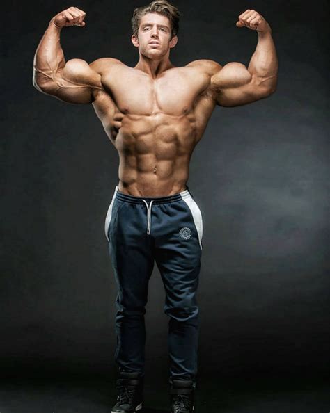 Bodybuilder Muscle Morph 7 by theology132 on DeviantArt